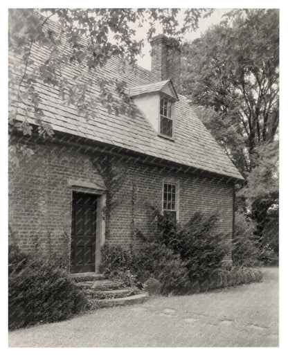 Historic Brick House in Norfolk, VA - Pre-1634
