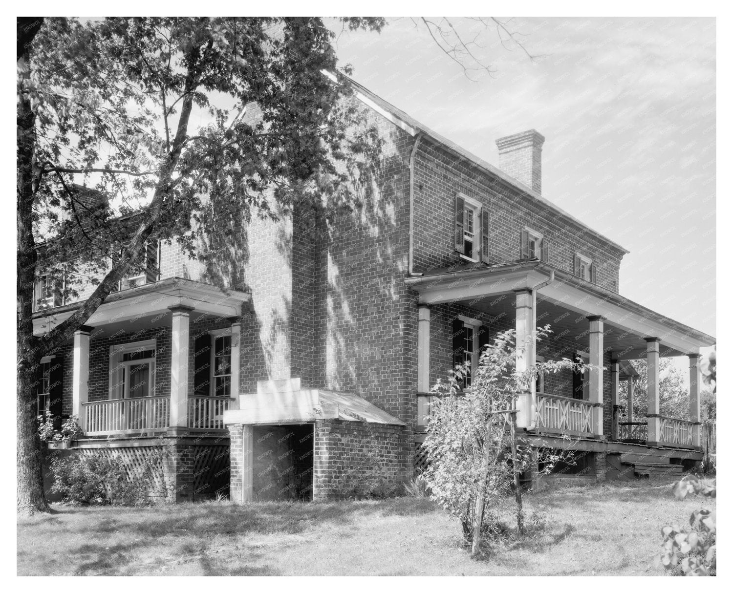 Vintage Farmhouse in Salem, VA - Early 1900s Photo