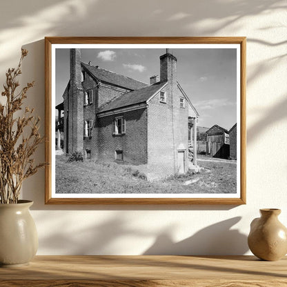 1800 Farmhouse in Roanoke County, Virginia - Vintage Photo