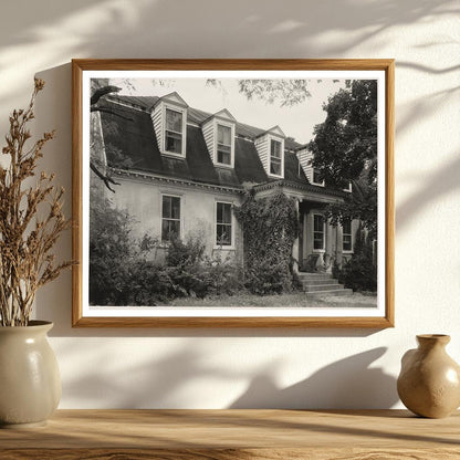 Early 20th Century Homes in Spring Grove, Virginia