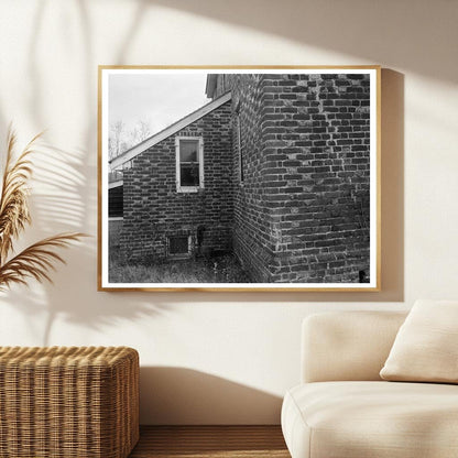 Historic Architecture in Mulberry Island, VA, 20th Century