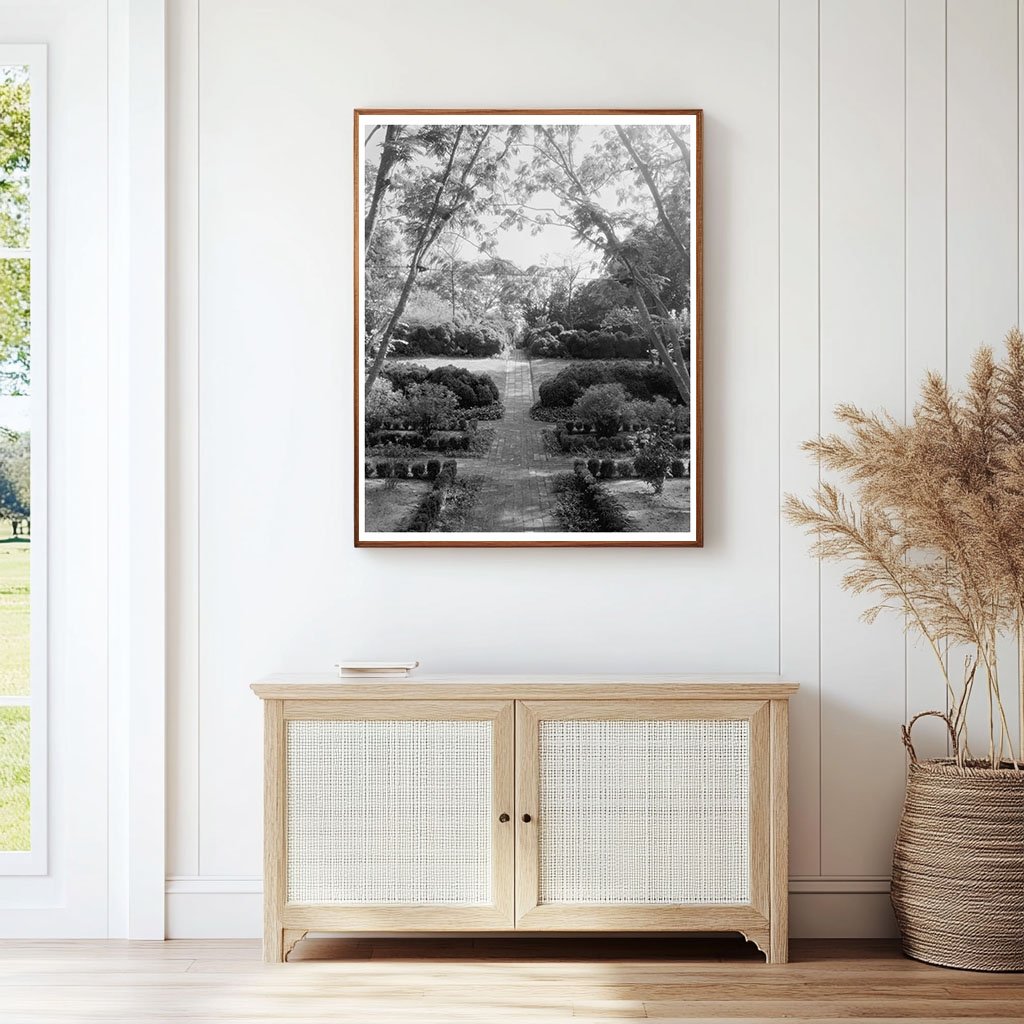 Historic Williamsburg, Virginia Photograph, Early 20th Centu