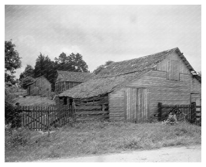 Vintage Falmouth, VA Architecture Photo from 20th Century