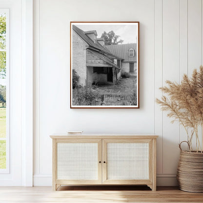 Falmouth VA Residence: Early 20th Century Architecture