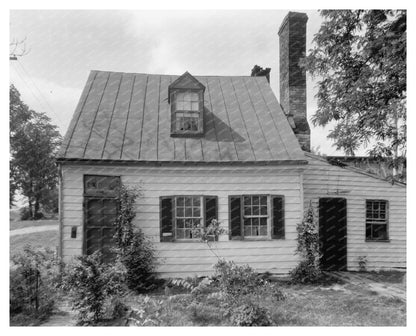 1953 Fredericksburg VA Vintage Architecture Photo