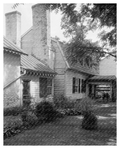 Fredericksburg, VA 20th Century Vintage Residence Photo