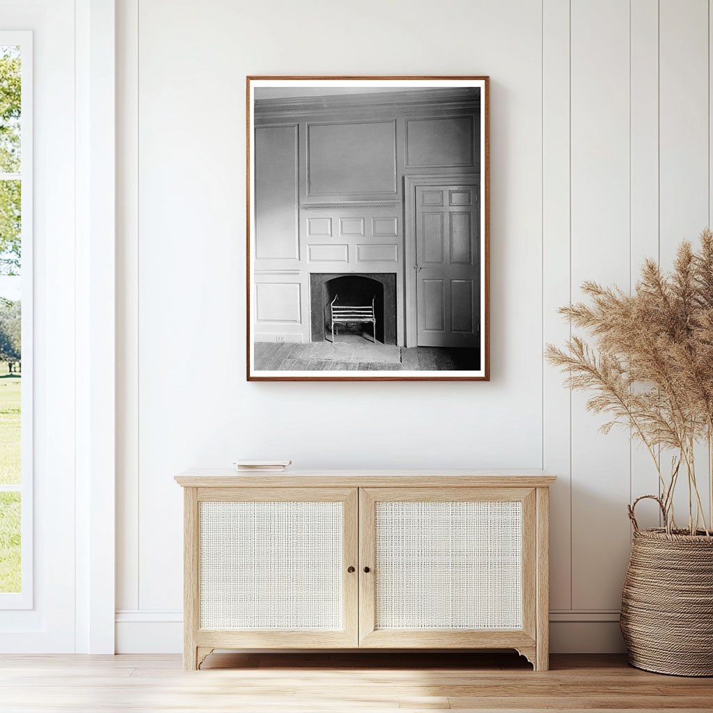 Fredericksburg VA Interior Photo, 20th Century Architecture