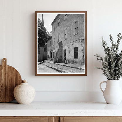 Historic Fredericksburg VA Building, 1727 Photo