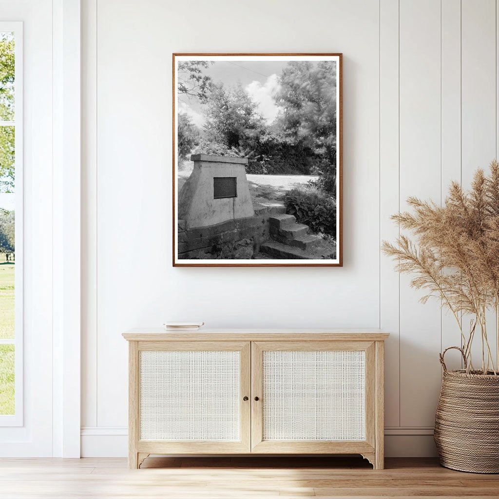 Fredericksburg VA Architecture Photo, 1930s Historic Insight