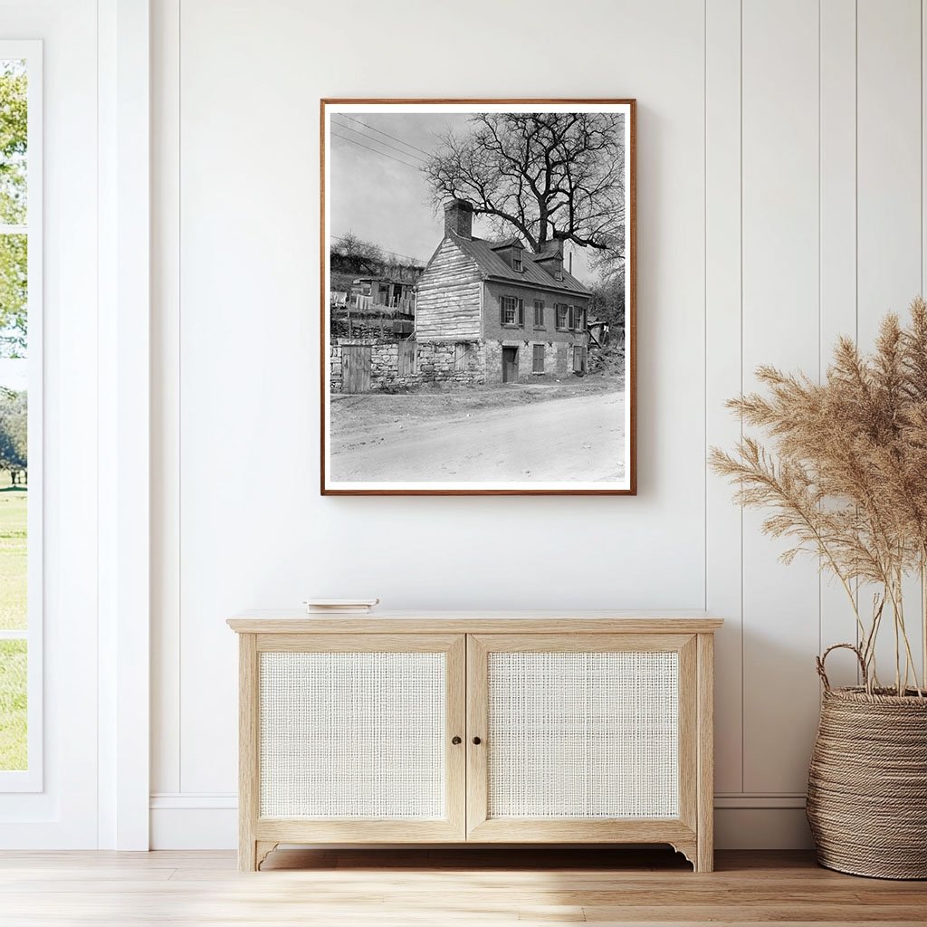 Historic Fredericksburg Building, Virginia 1910