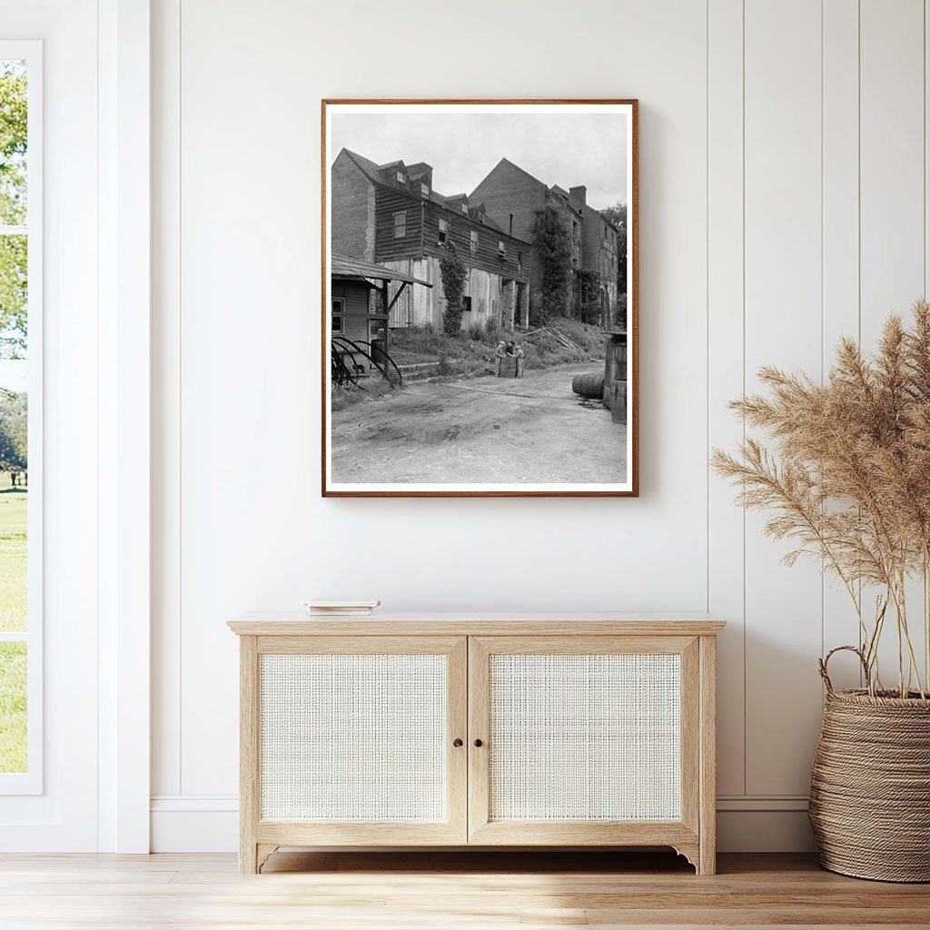 Fredericksburg VA Barrel Factory Photo, 20th Century