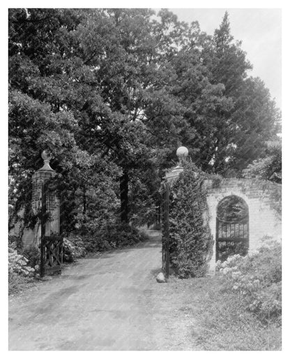 Fredericksburg Estate Restoration, Virginia, 20th Century