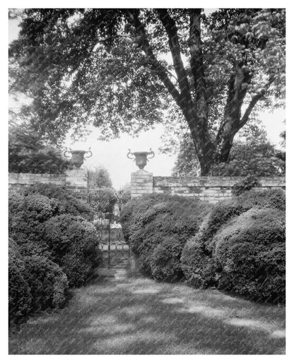 Restoration of Virginia Estate, Fredericksburg 20th Century