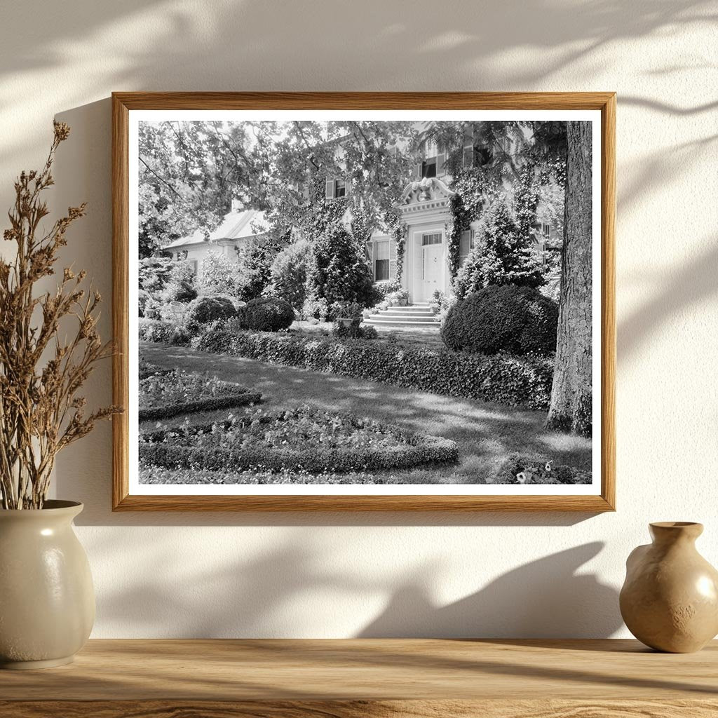 Fredericksburg VA Estate Restoration Photograph, 20th Centur