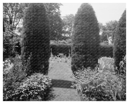 Restoration of Fredericksburg Estate, Virginia 20th Century