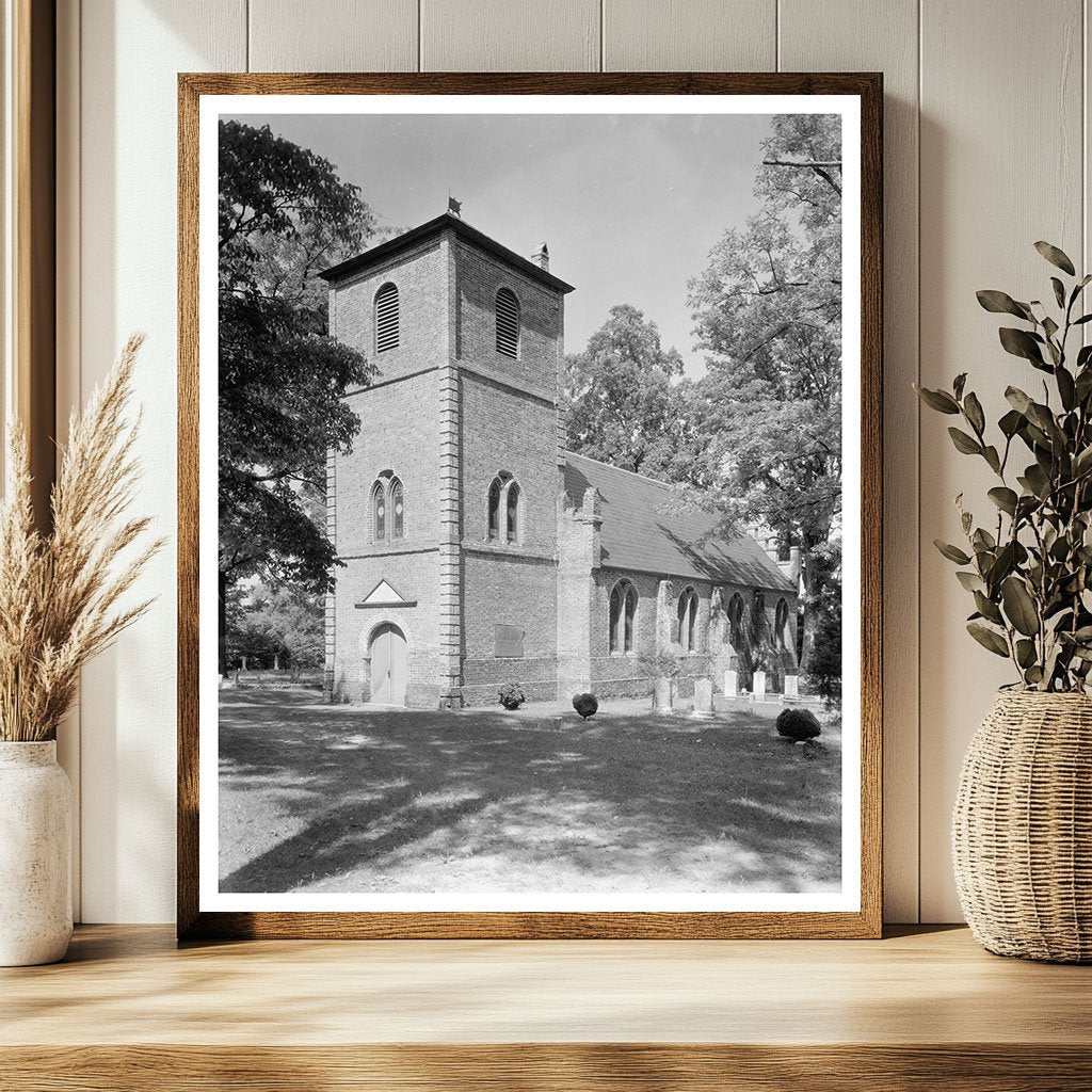 Smithfield, VA: 1632 Colonial Church Landmark