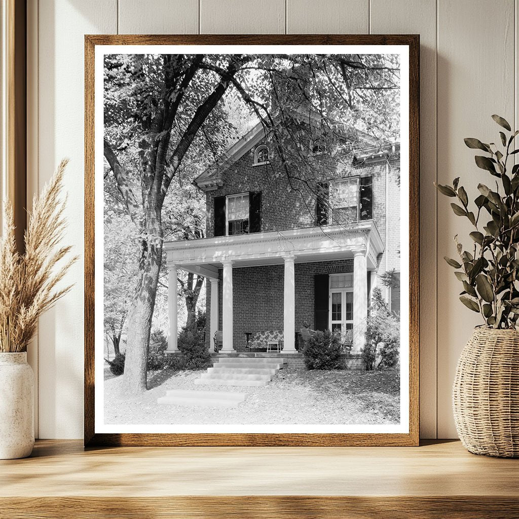 1822 Structure in Leesburg, Virginia - Historical Photo