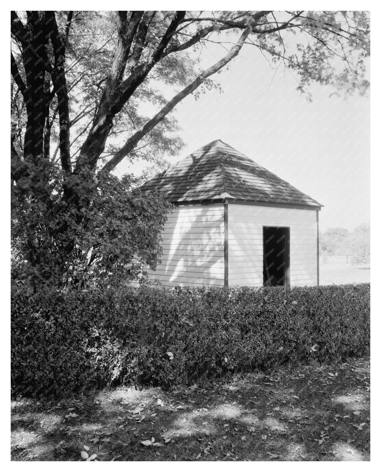 Historic Building in Leesburg, VA, Circa 1822