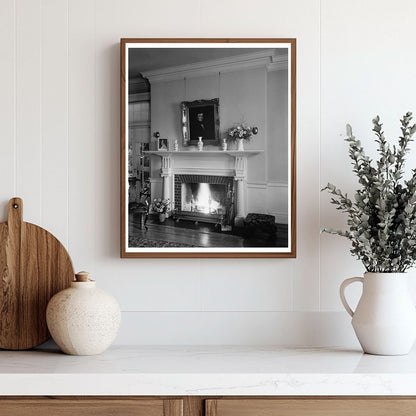 Historic Interior, Leesburg VA, 1822 Architecture Photo