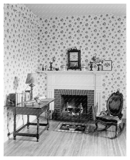 Historic Interior in Leesburg, VA (1822) - Carnegie Survey