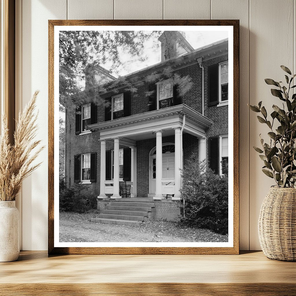 1822 Structure in Leesburg, Virginia - Historic Architecture