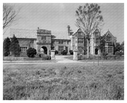 Richmond VA Mansion Photo - Carnegie Survey 1953