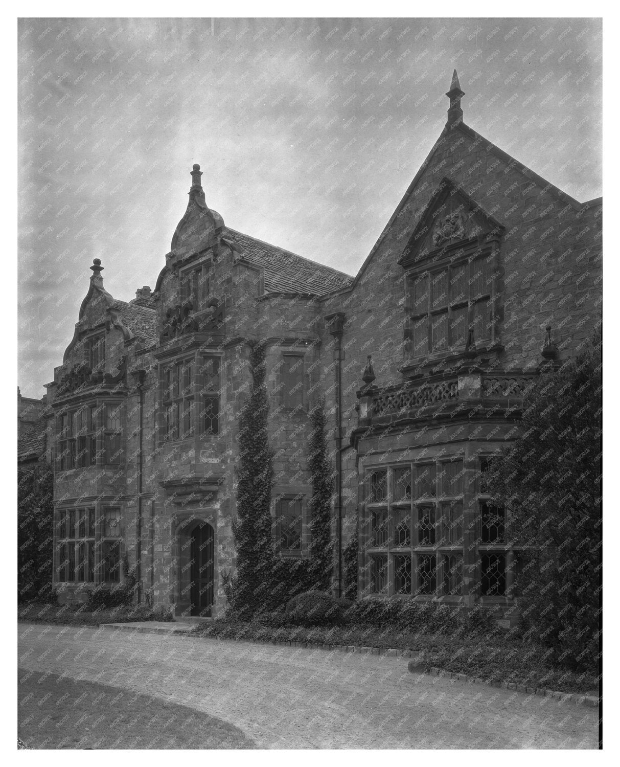 Mansion in Henrico County, Richmond VA, Historic 1953