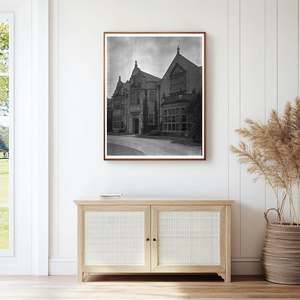 Mansion in Henrico County, Richmond VA, Historic 1953