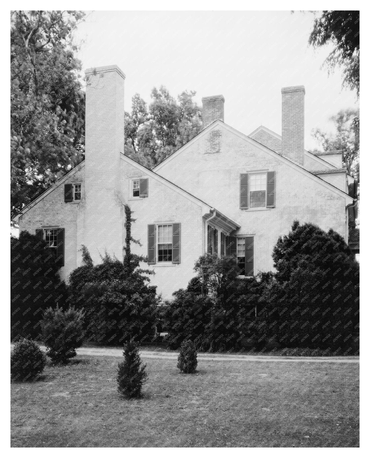1791 Structure in Richmond, VA: Vintage Architectural Photo