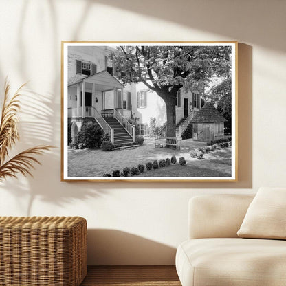 Historic Mansion in Richmond, VA - Old Brick House 1791