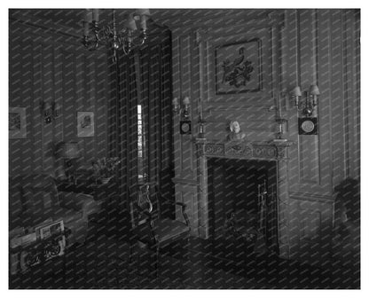 Richmond, VA Interior Scene, 20th Century Architecture