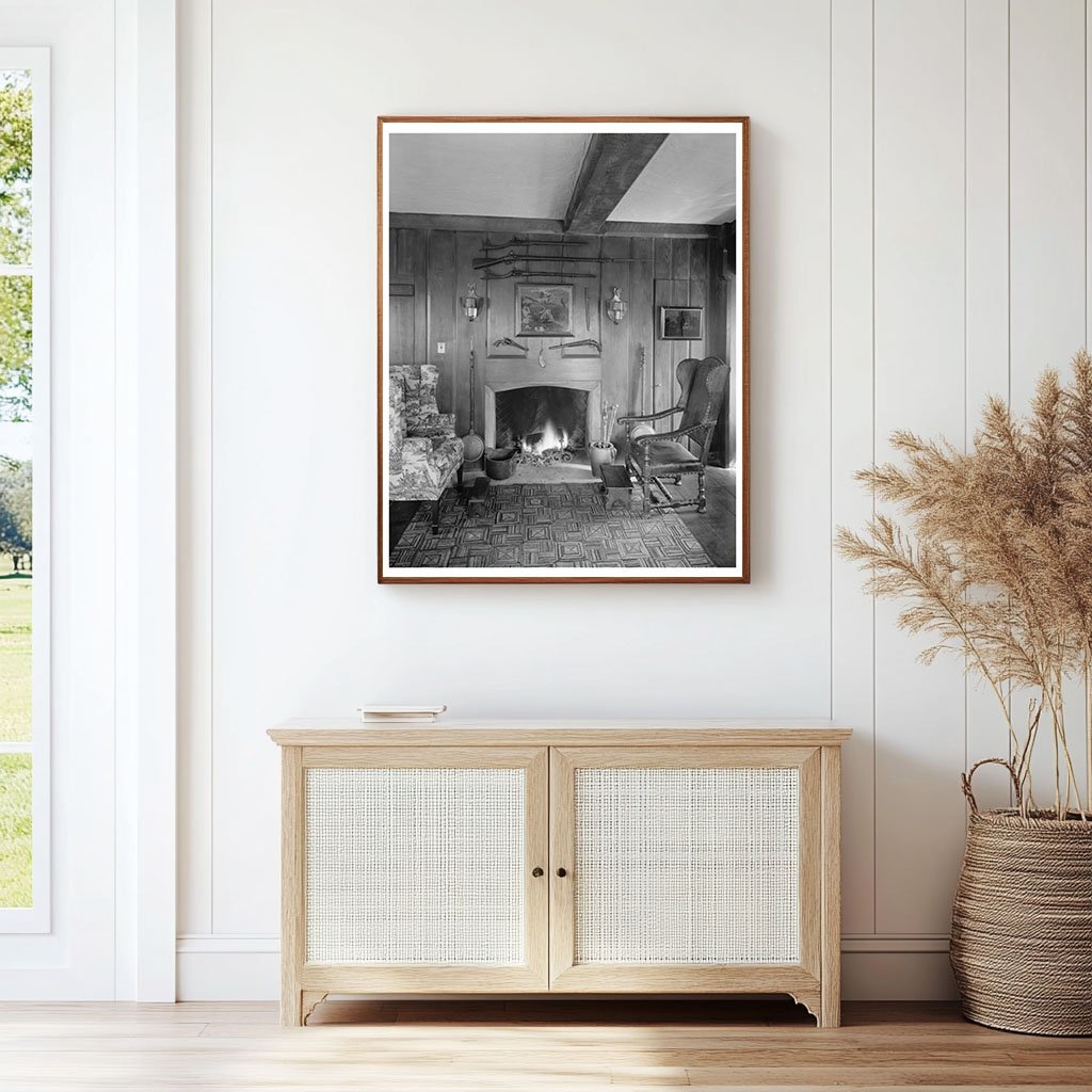 Middleburg, Virginia Interior Photo, 1953