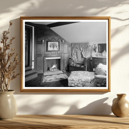 Middleburg VA Interior Scene Early 1900s Vintage Photo
