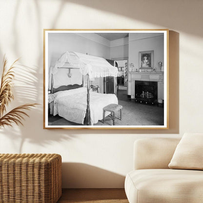 Early 20th-Century Bedroom in Alexandria, VA