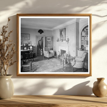 Vintage Alexandria Interior Photo, Virginia 1900s