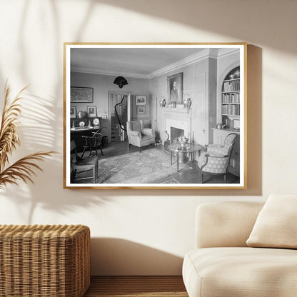 Vintage Alexandria Interior Photo, Virginia 1900s