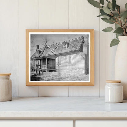 Old Farmhouse, Mecklenburg County, Virginia, 20th Century