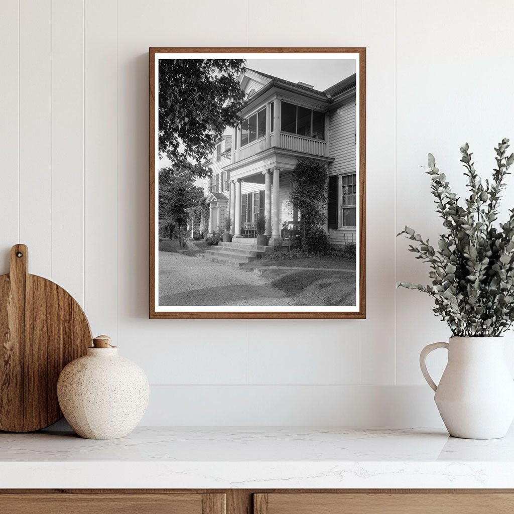 Historic Residence in Falmouth, VA, Early 20th Century