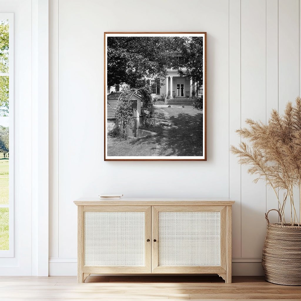 Historic Home in Falmouth, Virginia - Early 20th Century