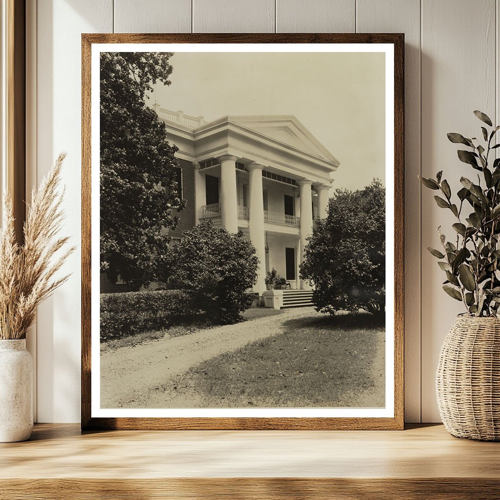 Historic Residence in Natchez, Mississippi, 1946