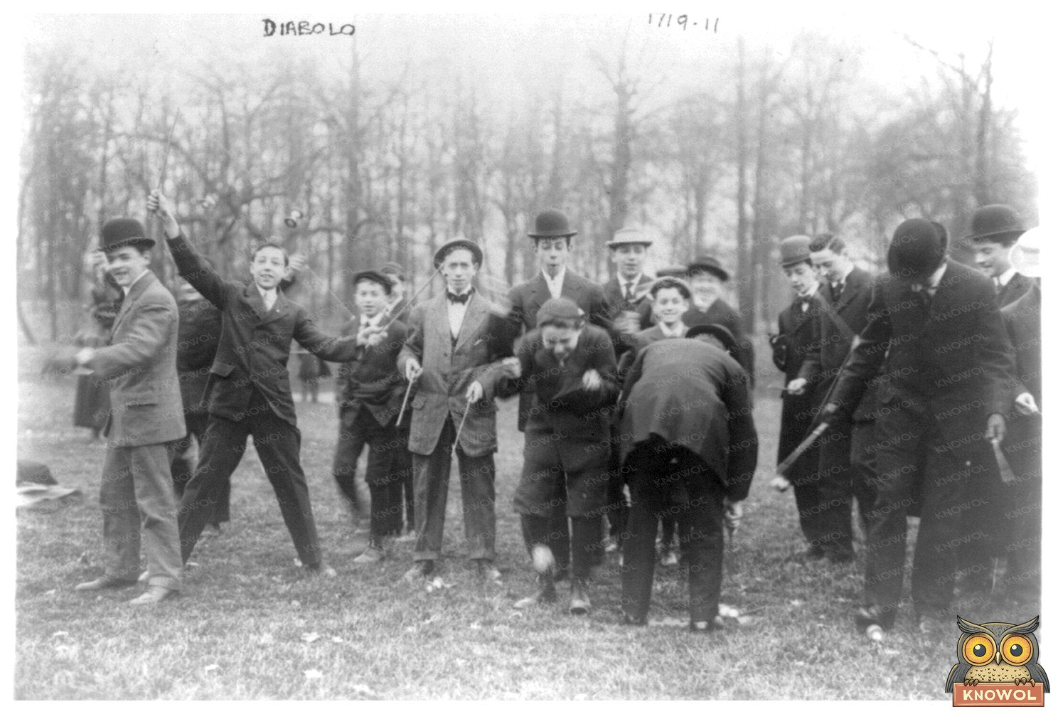 Vintage Diabolo: Timeless Juggling Art from 1910