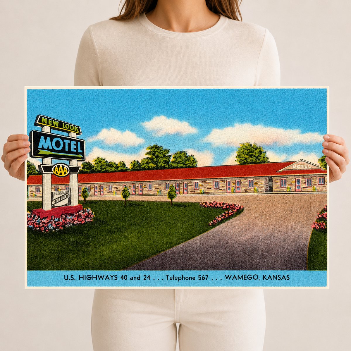 Wamego, KS: New Look Motel, U. S. Highways 40 and 24... Wamego