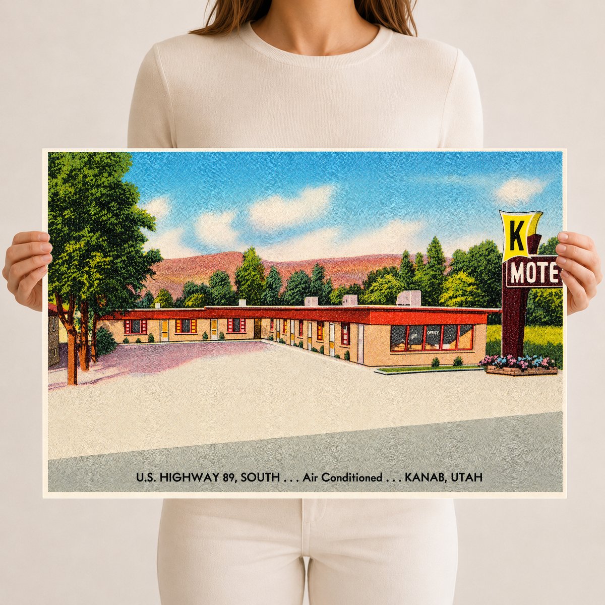 Kanab, UT: K Motel, U.S. Highway 89, south... Air conditioned... Kanab