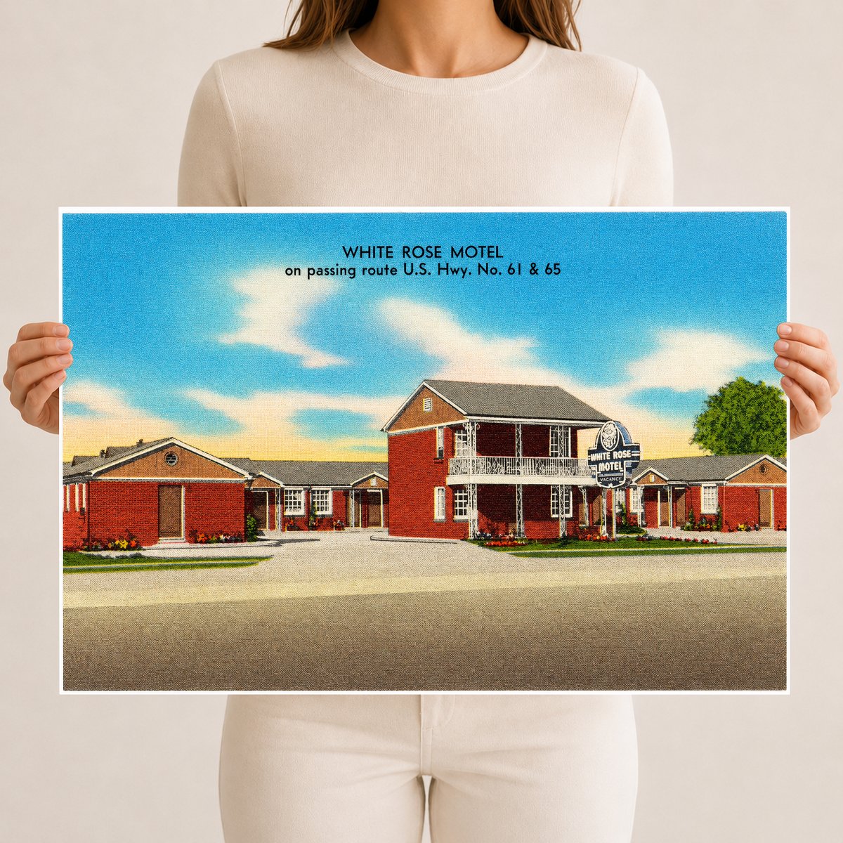 New Orleans, LA: White Rose Motel on passing route U.S. Hwy. No. 61 & 65