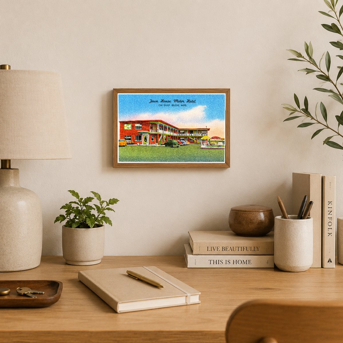Biloxi, MS: Town House Motor Hotel, on gulf