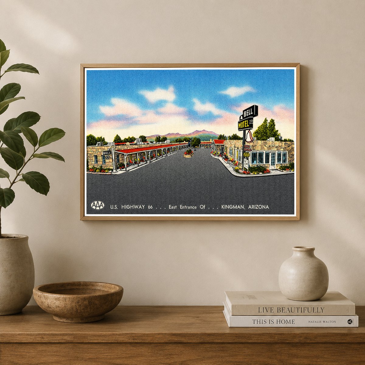 Kingman, AZ: Bell Motel, U.S. highway 66, east entrance of- Kingman