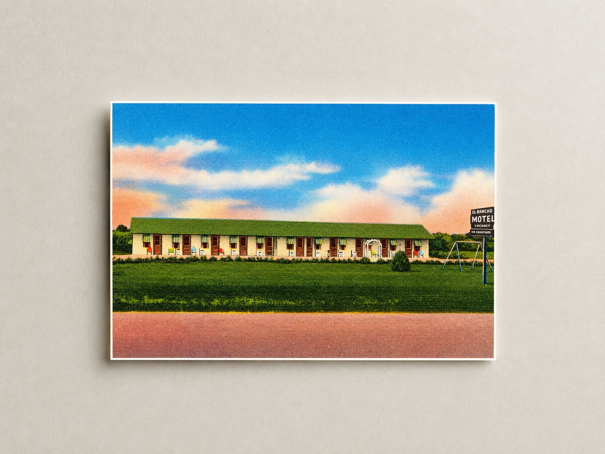 Keokuk, IA: El Rancho Motel, located 1 1/2 miles north of Keokuk, Iowa, on Highway 61-218