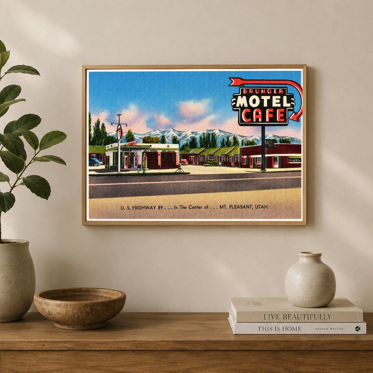 Mount Pleasant, UT: Brunger Motel Café, U.S. Highway 89... In the center of... Mt. Pleasant