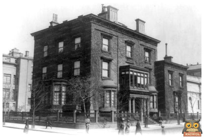 Elegant 1913 Townhouse at 231 Madison Avenue