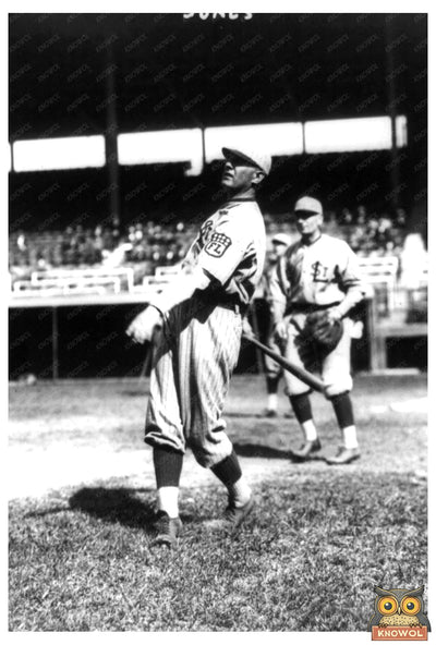 Vintage St. Louis Federals Player in Action, 1914